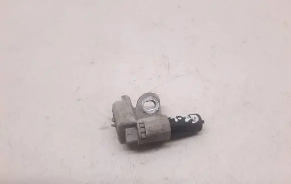 Peugeot 406 Camshaft position sensor 9628559980