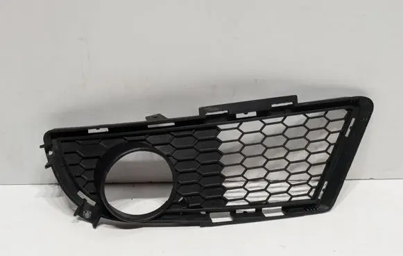 BMW 3 E90 E91 Front fog light trim/grill 7891395 5111