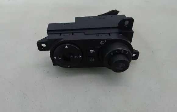 Chevrolet Epica Light switch 8F16