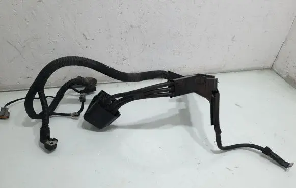 Hyundai Santa Fe Positive cable (battery)