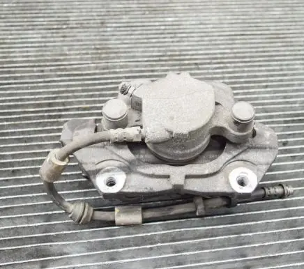 Volvo XC60 Front brake caliper 31423311