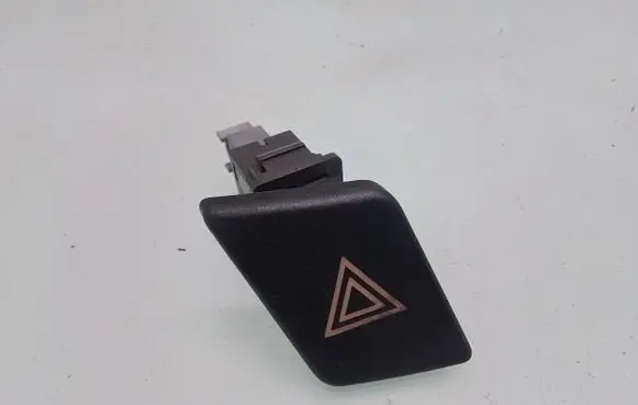 Toyota Yaris Hazard light switch