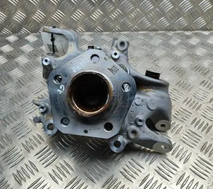 Audi A5 Rear wheel hub 8B3505459A