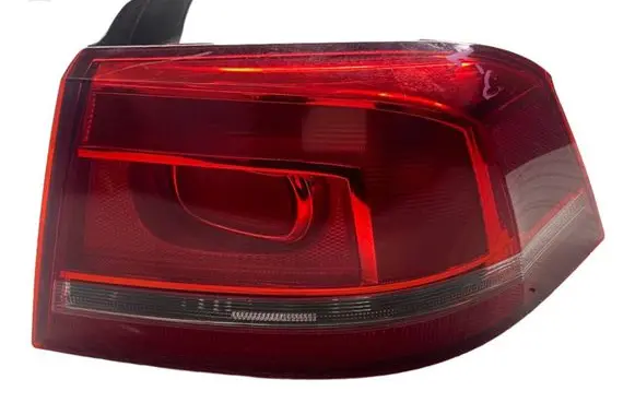 Volkswagen PASSAT B7 Rear/tail lights 3AE945096F 90010062 90010062069N