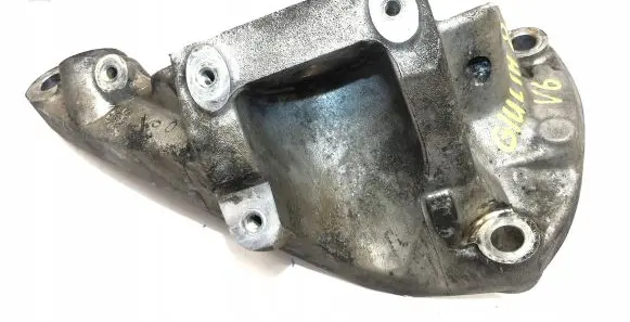 Alfa Romeo Giulia Engine mounting bracket 670051310