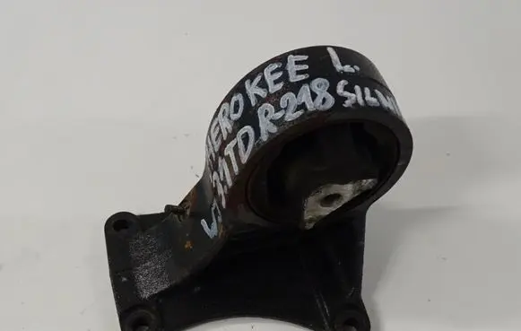 Jeep Grand Cherokee Engine mount vacuum valve 