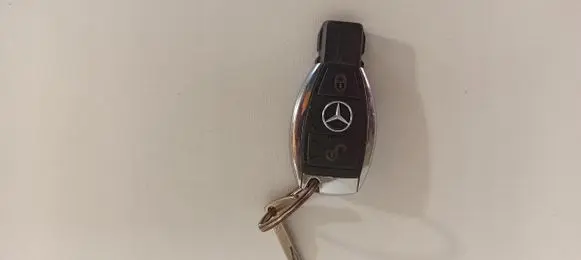 Mercedes-Benz C W203 Ignition key/card 