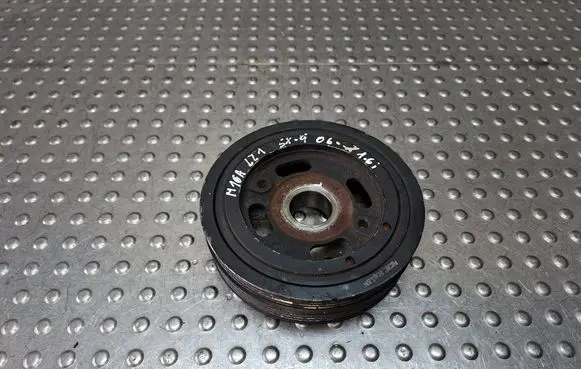 Suzuki SX4 Crankshaft pulley S27730467 M16A LZ1