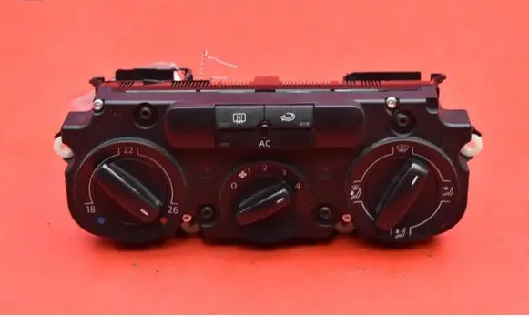 Volkswagen Golf V Climate control unit