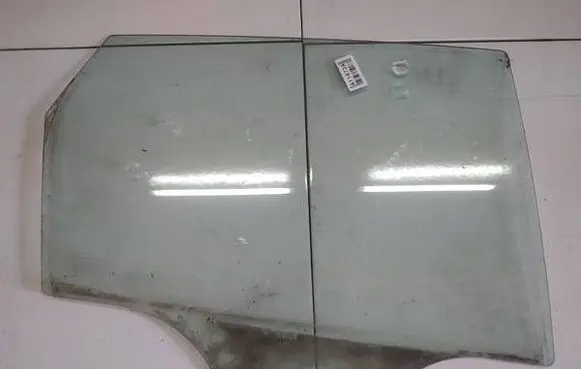 Mazda 3 I Rear door window glass as2