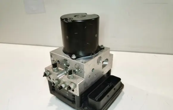 BMW 5 E60 E61 ABS Pump 34516783360 6783360