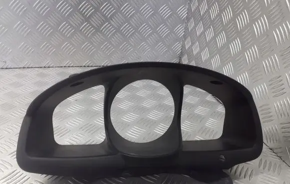 KIA Sportage Speedometer (instrument cluster) KM84801A