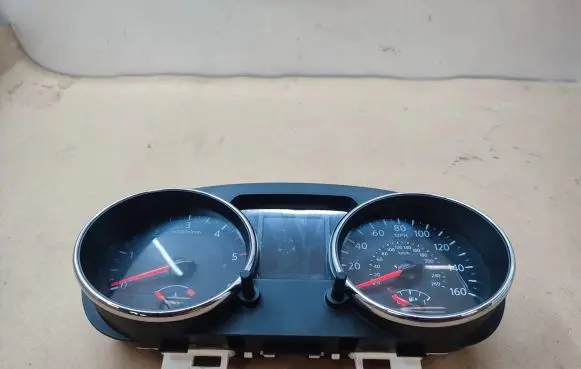 Nissan Qashqai+2 Speedometer (instrument cluster) 24810BR52D