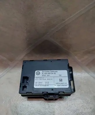 Mercedes-Benz A W169 Gateway control module A2115403545 A1694450400