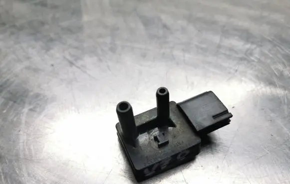 Volvo V70 Exhaust gas pressure sensor 6G9N5L200AB