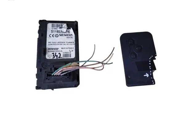 Renault Megane II Ignition lock 8200074331A