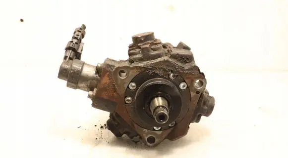 KIA Ceed Fuel injection high pressure pump 0445010206