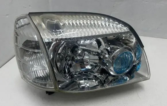 Nissan X-Trail T30 Headlight/headlamp NZMNS111LBNA