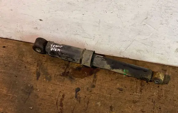 Renault Trafic II (X83) Rear shock absorber/damper