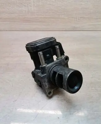 BMW 7 E65 E66 EGR valve 7804332 0088032