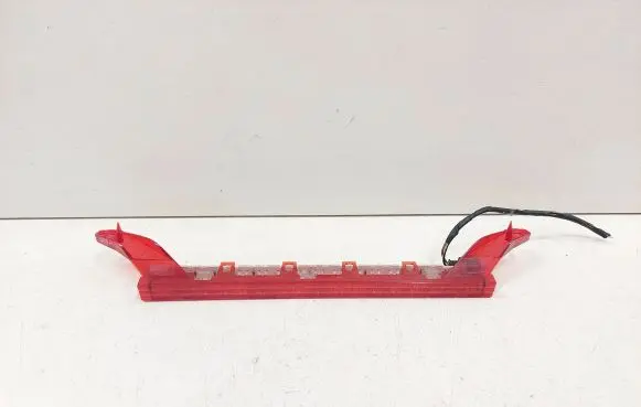 BMW 1 E81 E87 Third/center stoplight 63256931397 6931397 63256924673