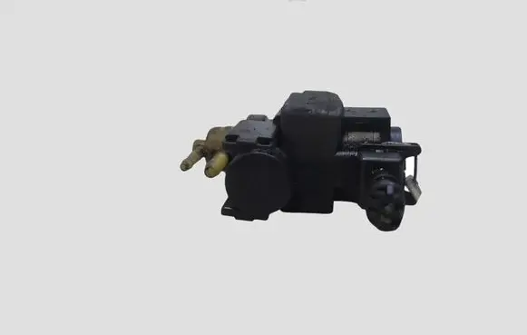 Renault Espace IV Turbo solenoid valve 8200486264 70115200