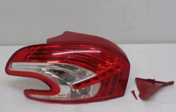 Peugeot 208 Rear/tail lights