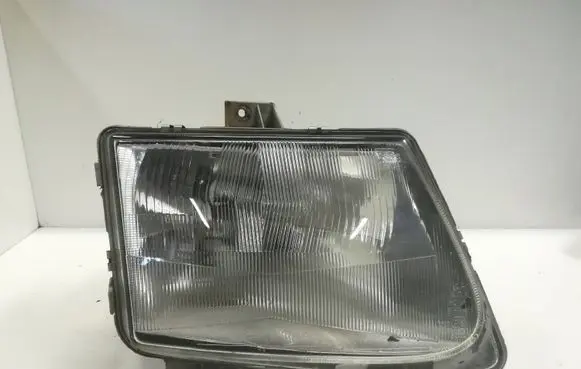 Mercedes-Benz Vito Viano W638 Headlight/headlamp