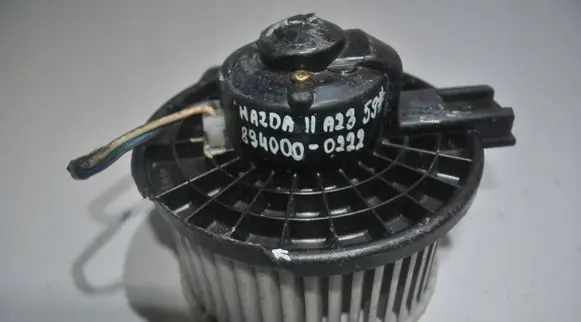 Mazda 2 Heater fan/blower 8940000222