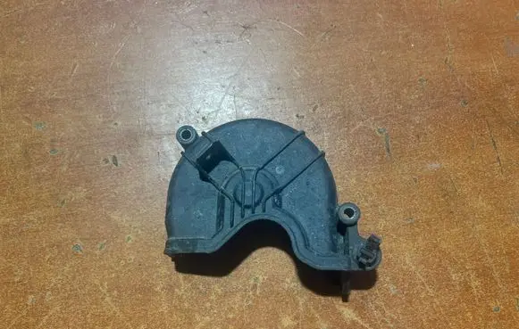Volkswagen Up Timing belt guard (cover) 04C109121C