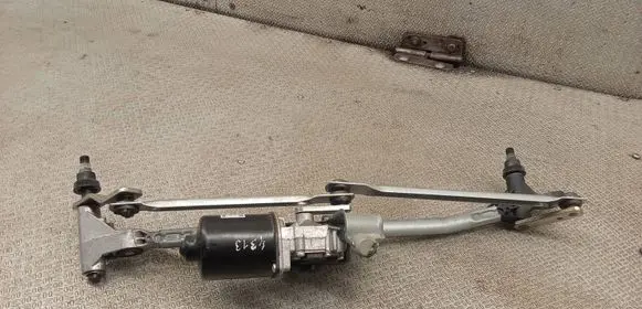 BMW 1 E81 E87 Front wiper linkage and motor 7192963