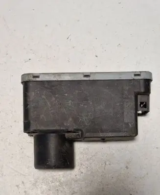 Volkswagen Golf III Vacuum pump 1H0962257