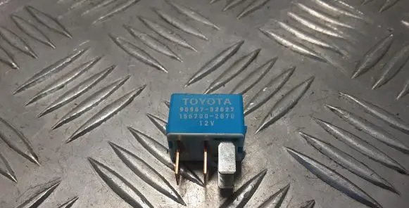 Lexus IS 220D-250-350 Other relay 9098702027 1567002870