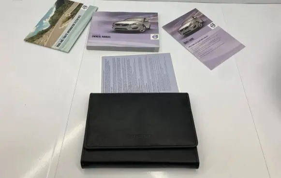 Volvo S60 Owners service history hand book 