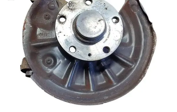 Volkswagen Golf VII Rear wheel hub spindle/knuckle 5Q0505435F
