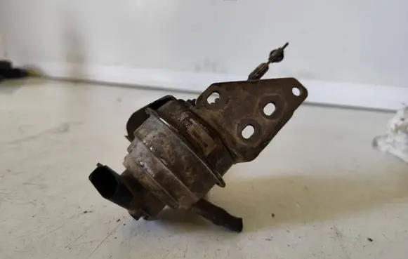 Ford Transit - Tourneo Connect Turbine electric control actuator 794081148