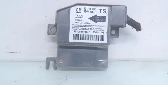 Opel Combo C Airbag control unit/module 13143352 327963935