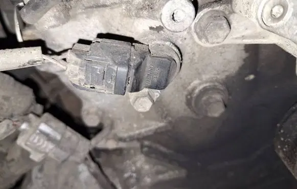 Toyota Avensis T250 Camshaft position sensor 