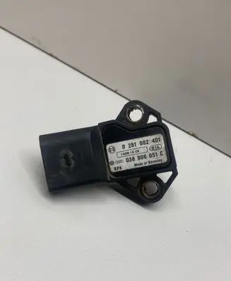 Audi A4 S4 B8 8K Air pressure sensor 038906051C 0281002401