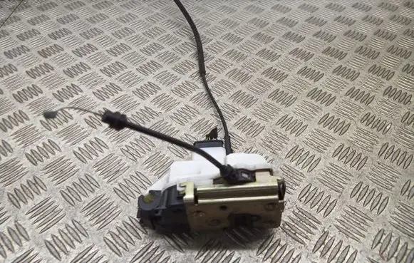 Citroen C3 Front door lock 46982380