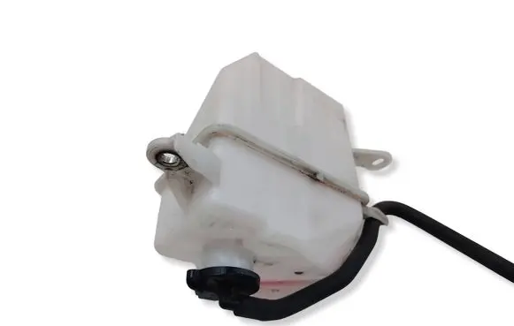 Toyota Camry VIII XV70 Coolant expansion tank/reservoir 