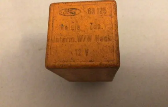 Ford Galaxy Window wiper relay 68125