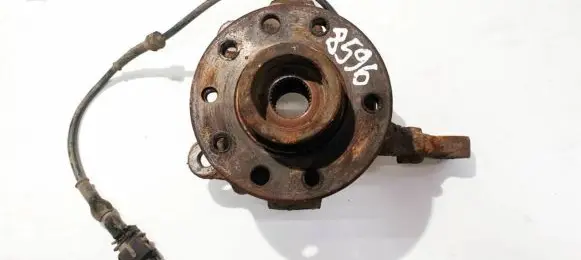 Opel Meriva A Front wheel hub