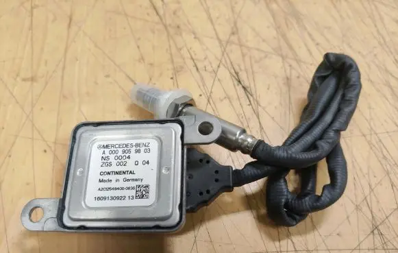 Mercedes-Benz GLE (W166 - C292) Lambda probe sensor A0009059803