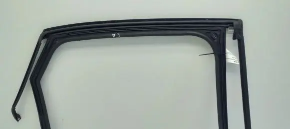 Rubber seal rear door
