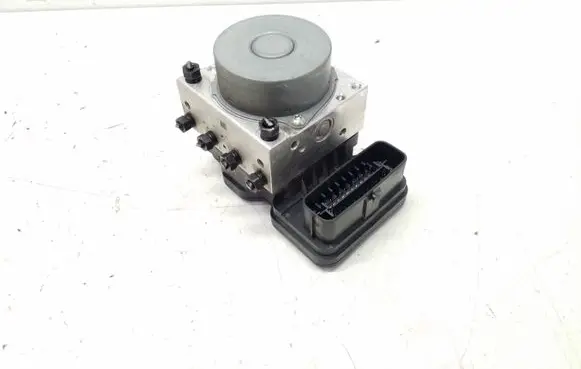Toyota Prius (XW50) ABS Pump 4451047070 11304041030