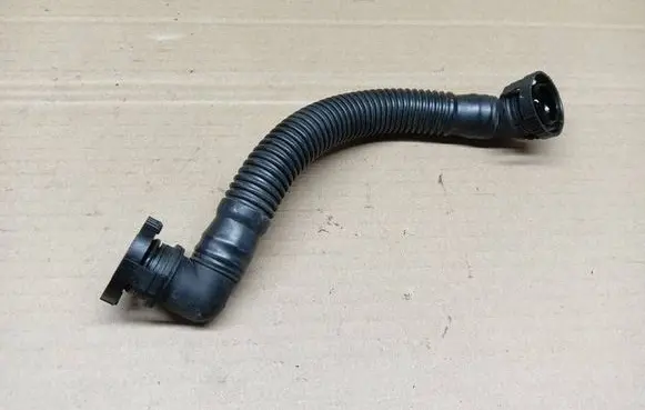 Skoda Yeti (5L) Breather/breather pipe/hose 03L103493G