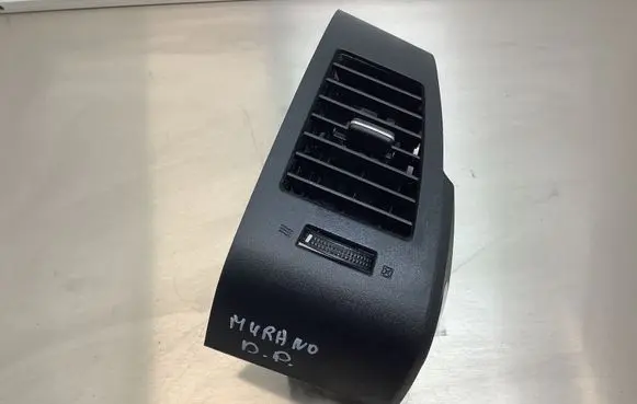 Nissan Murano Z50 Dashboard side air vent grill/cover trim 1168760 E69051621 A6310000