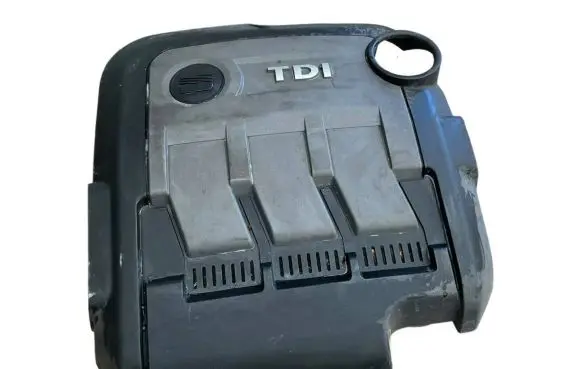 Skoda Fabia Mk2 (5J) Engine cover (trim) 03P103925A 03P103925B 03P103925