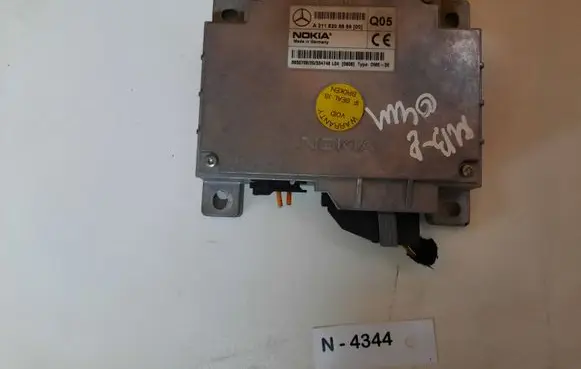 Mercedes-Benz E W211 Other control units/modules 2118205885